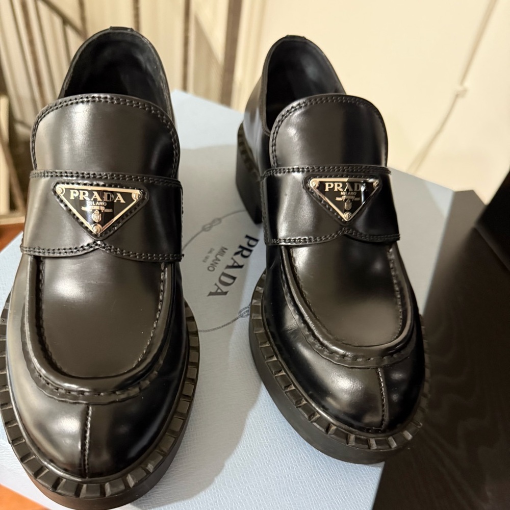 Prada triangle Leather Loafers
